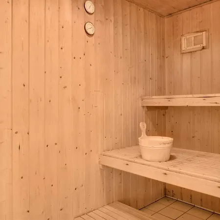 4 Star In Harboore *