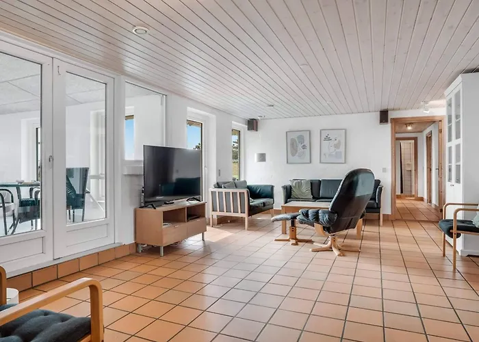 4 Star In Harboore Tatil Evi Harboør